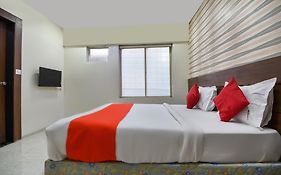 Hotel O Sunshine Inn Near Pune Railway Station
